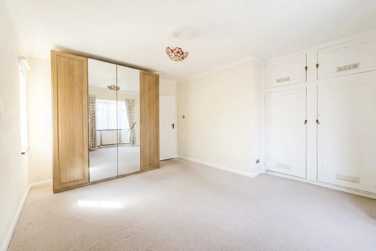 Flat Mulgrave Road in Greater London