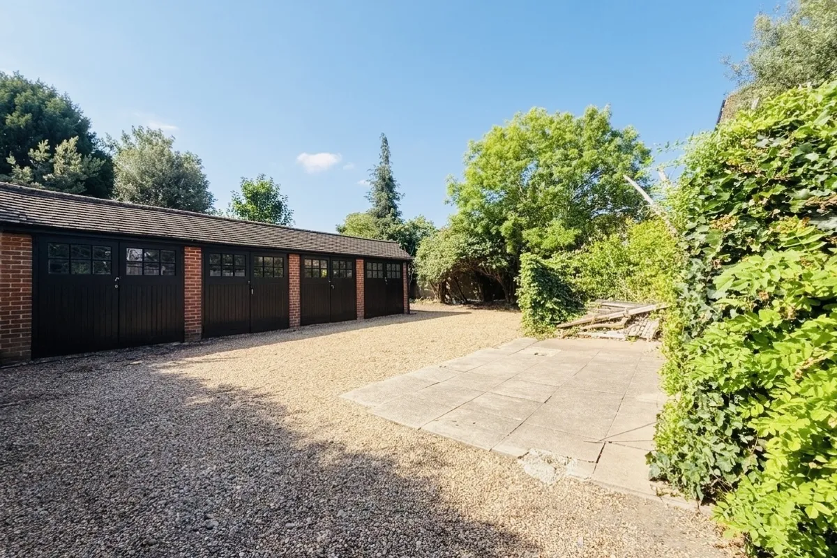Flat Mulgrave Road in Greater London