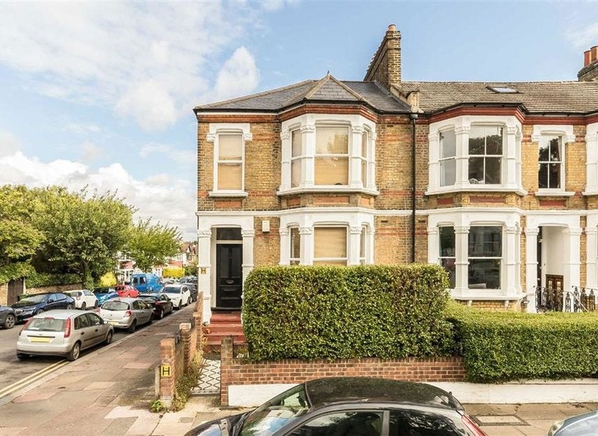 House Musgrove Road in Greater London