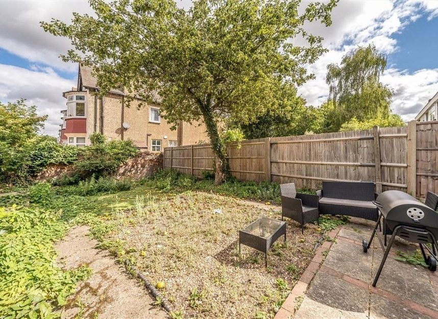 House Musgrove Road in Greater London