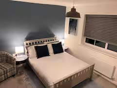 Room Wincham Avenue in Liverpool