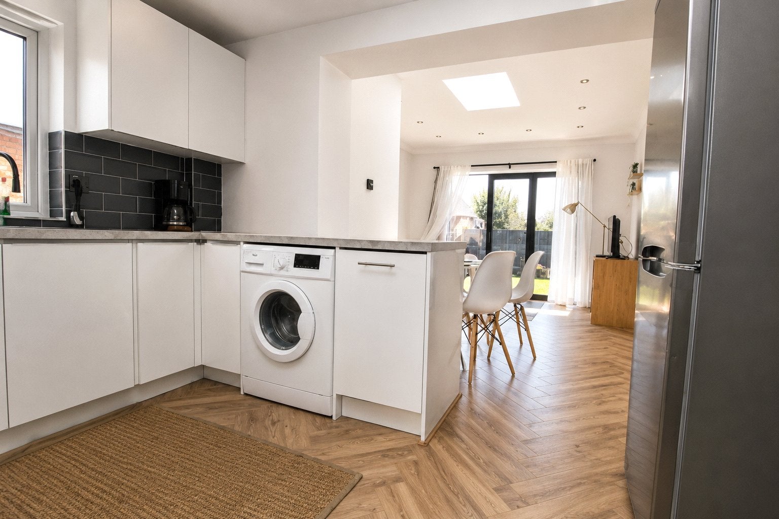Flat Cotford Road in Greater London