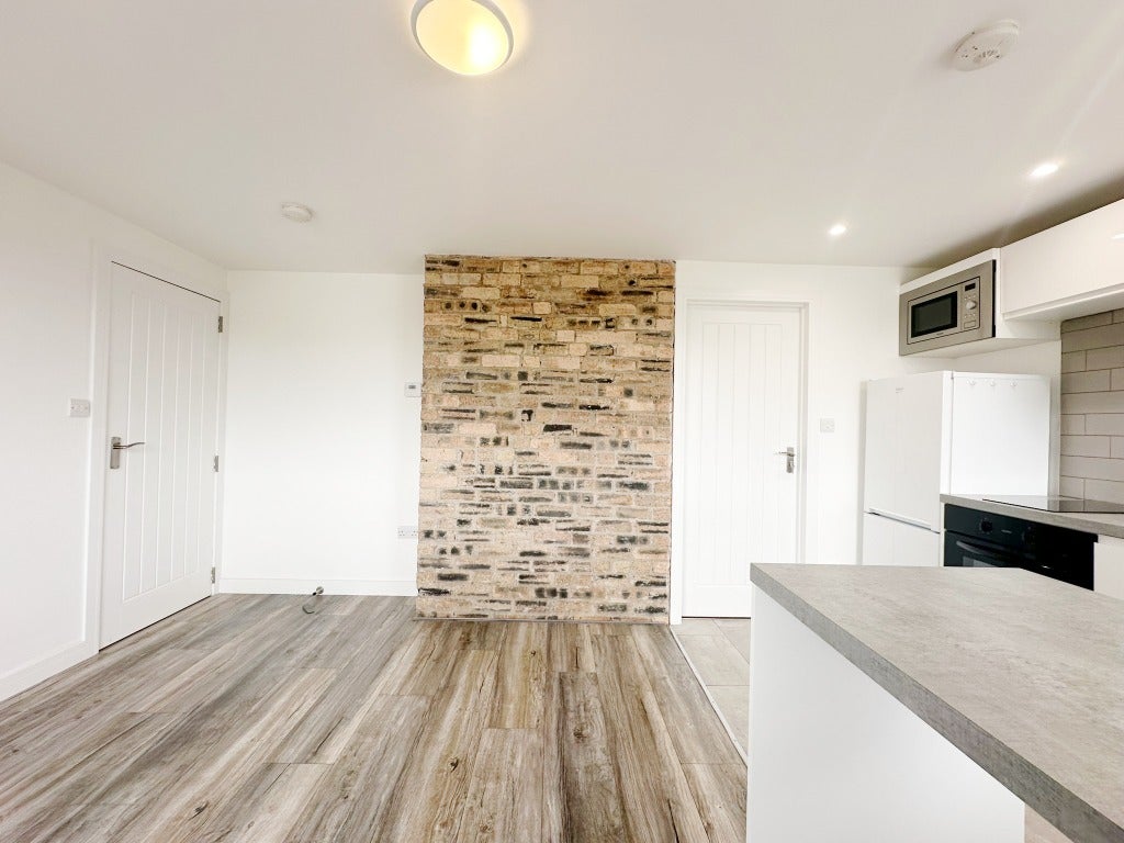Flat Bothwell Street in Hamilton