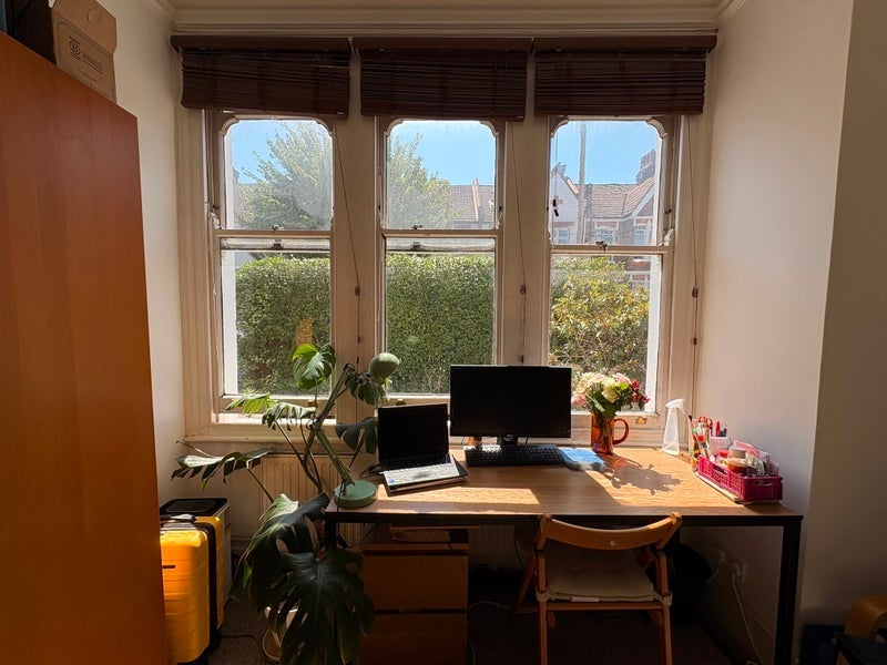 Room Mantilla Road in Greater London