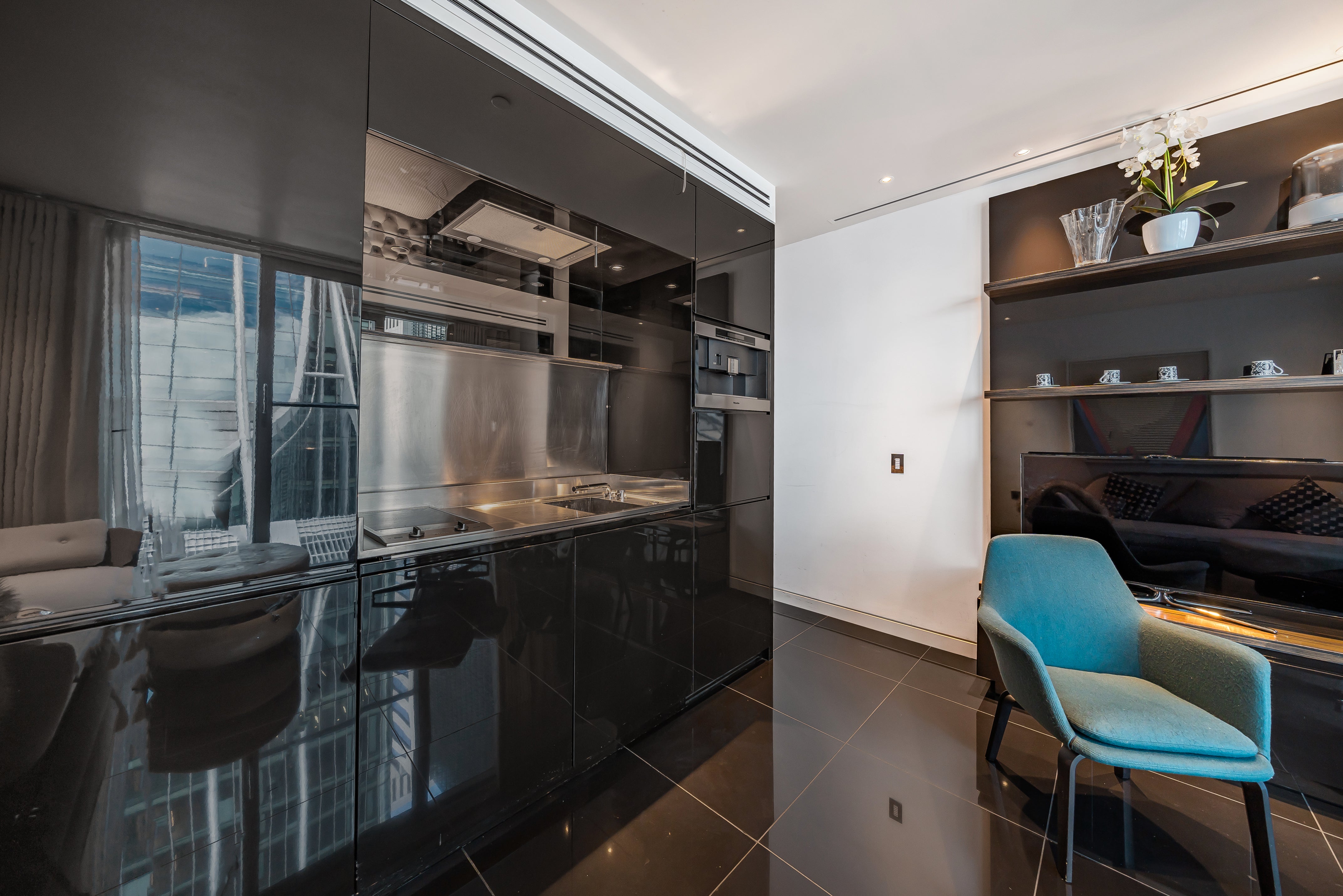Flat Moor Lane in City of London