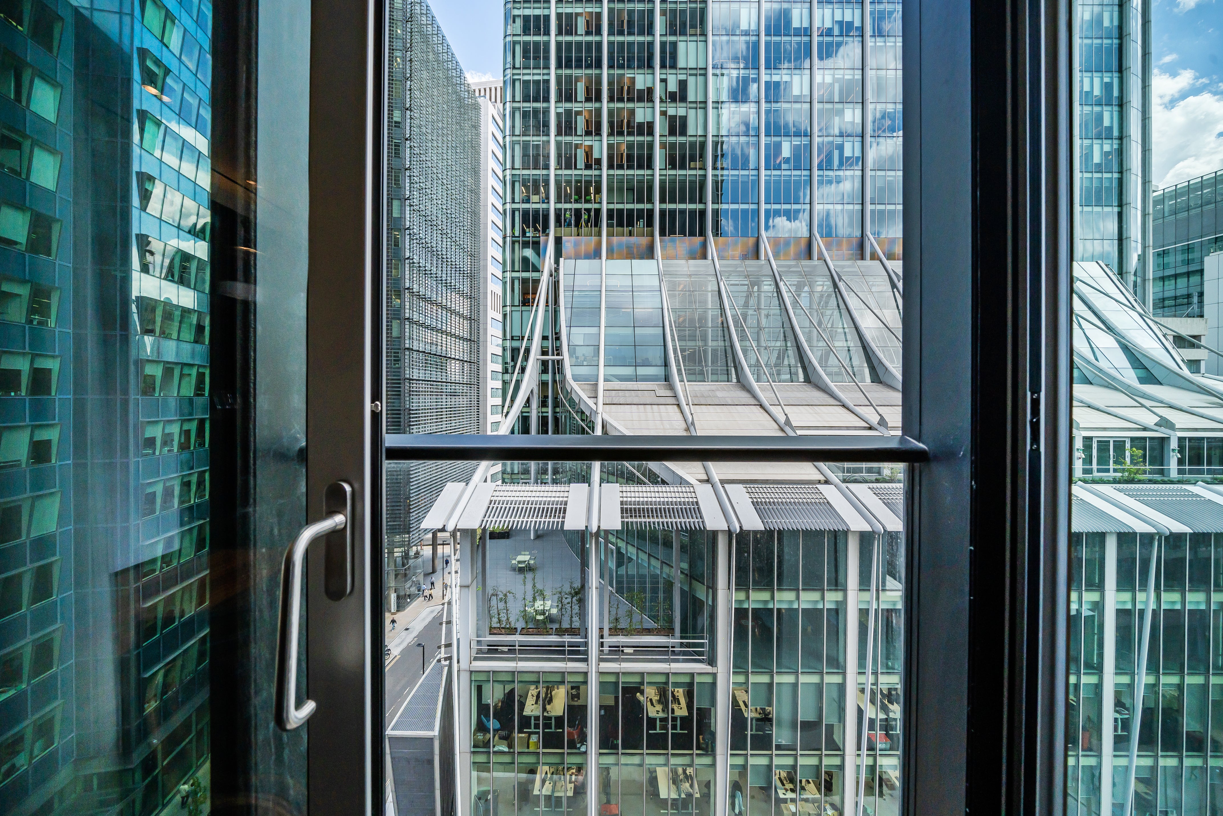 Flat Moor Lane in City of London