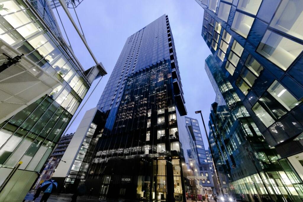 Flat Moor Lane in City of London