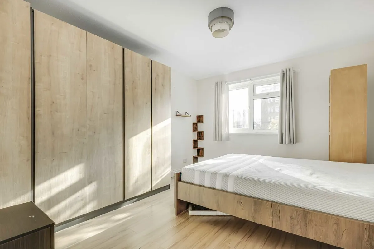 House Elf Row in Greater London