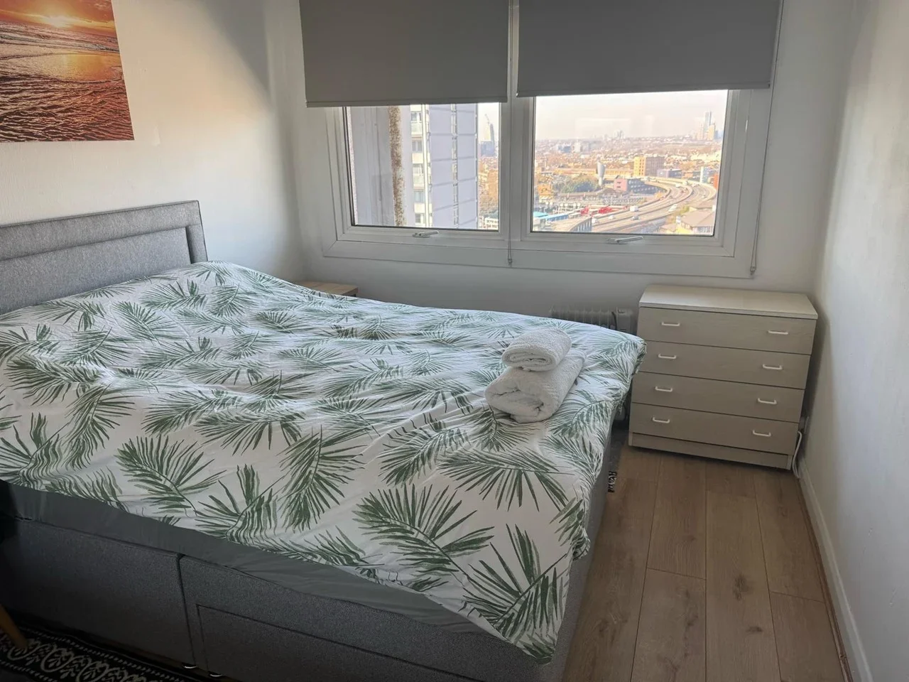 Room Alfred Road in City of Westminster