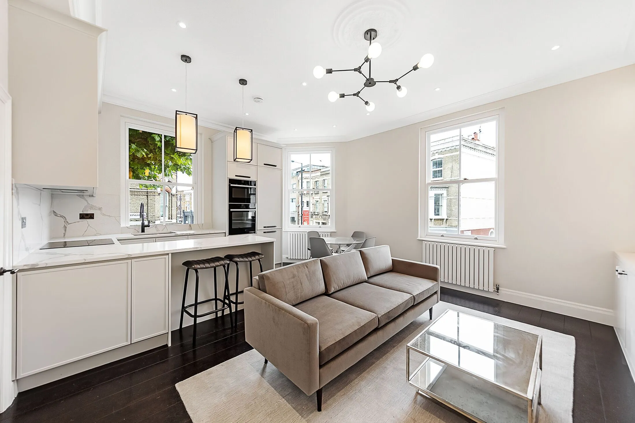Flat Whittingstall Road in Greater London