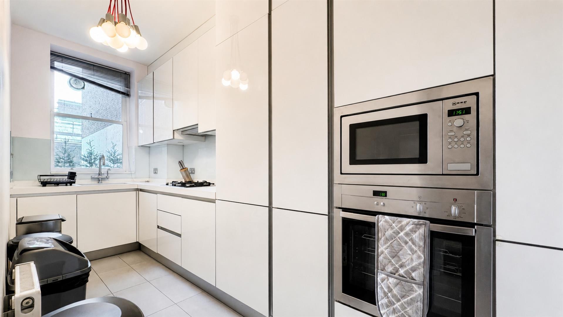 Flat Princes Gate in City of Westminster
