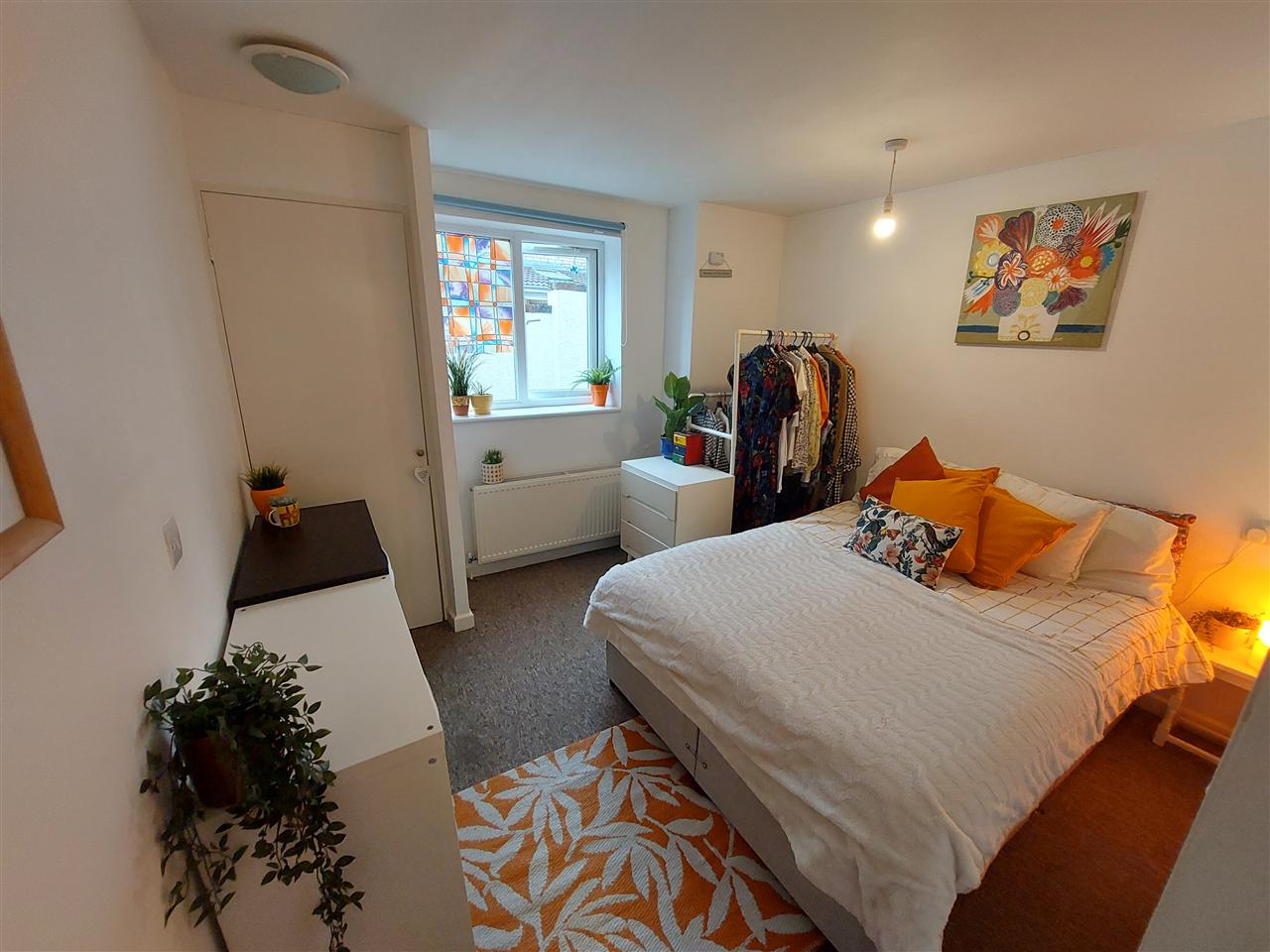 Flat Durnford Street in Bristol
