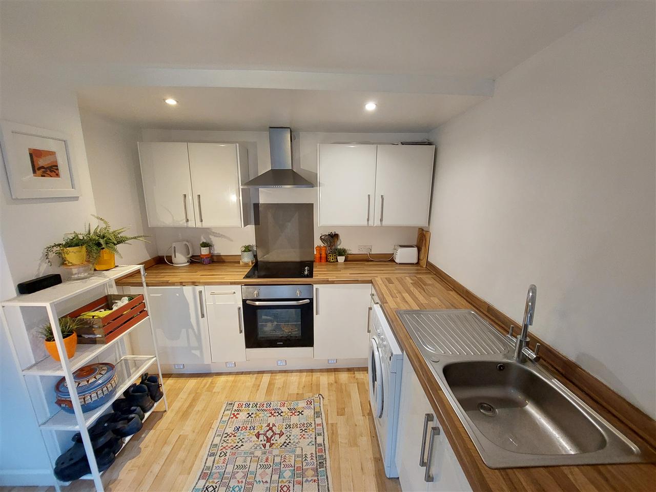 Flat Durnford Street in Bristol
