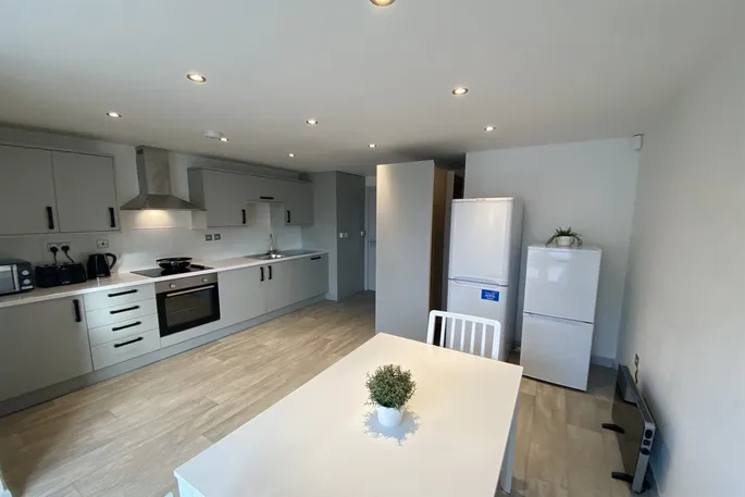 Flat Waverley Avenue in Broxtowe
