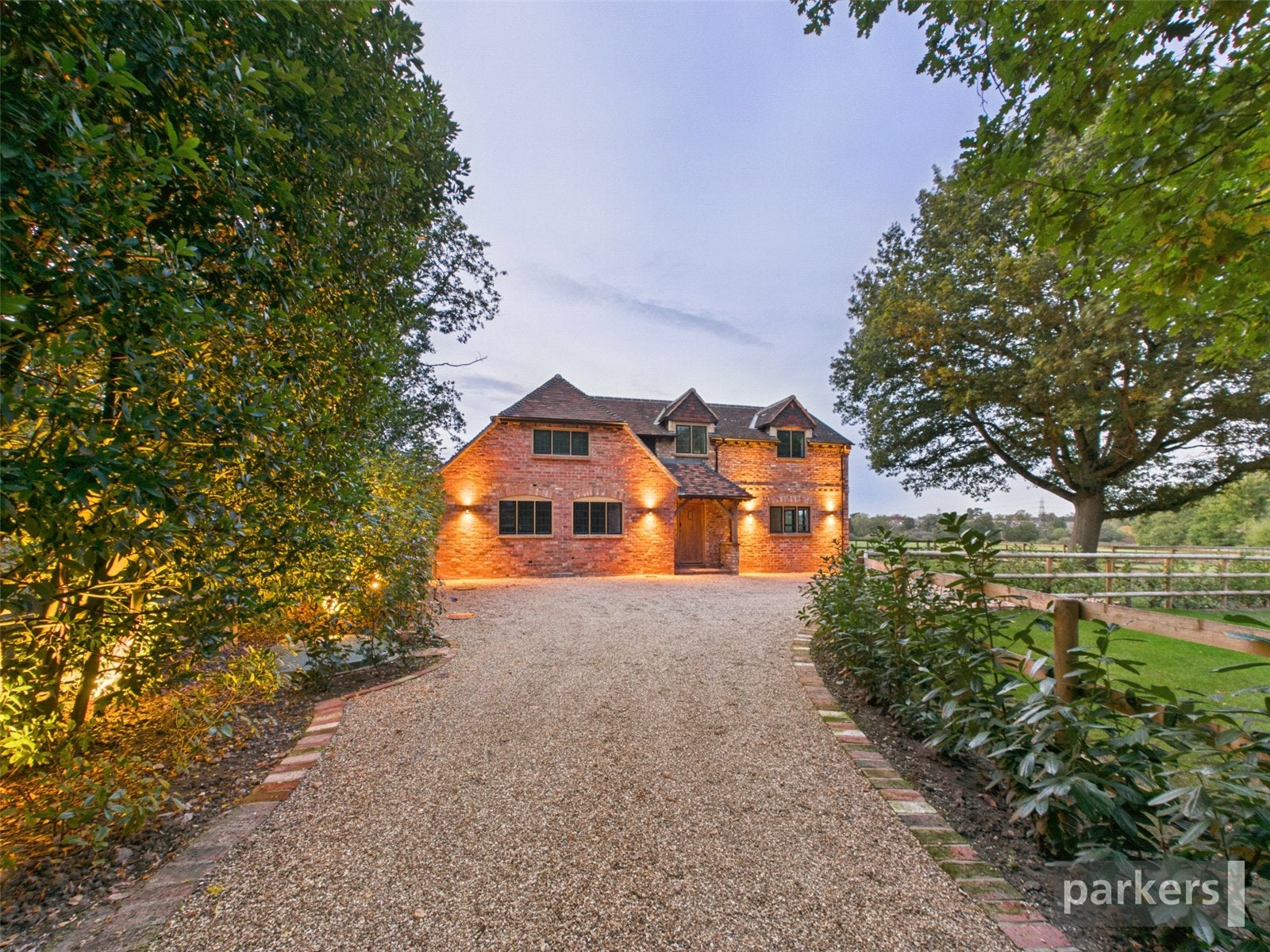 House Doles Lane in Wokingham