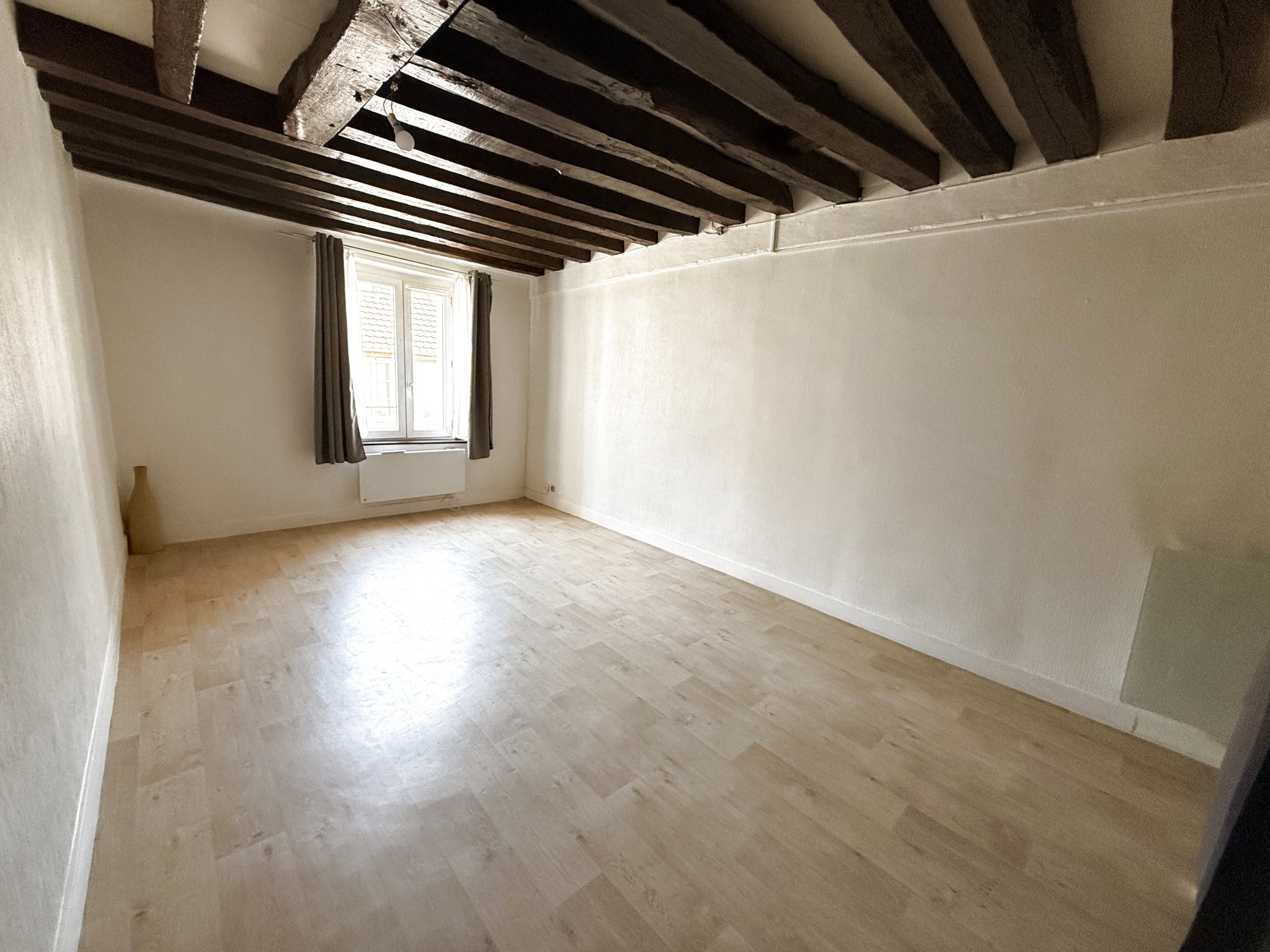Appartement Route des Bons Amis à Fontaine-Chaalis