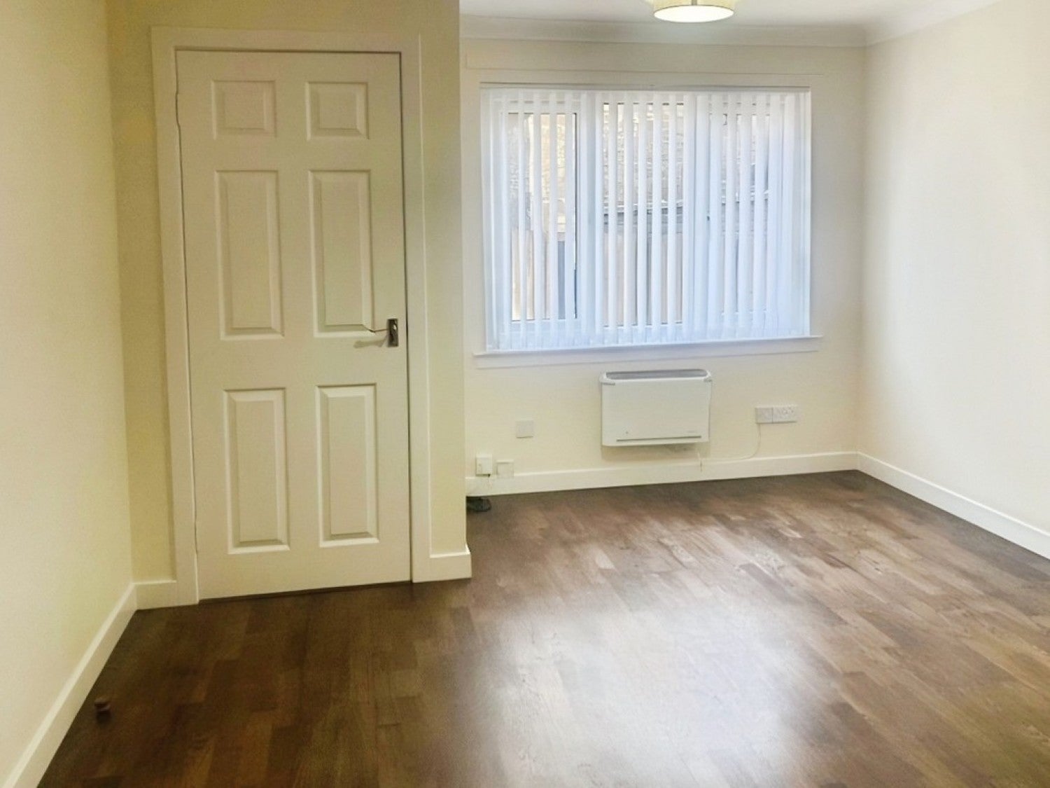 Flat Mid Street in Bathgate