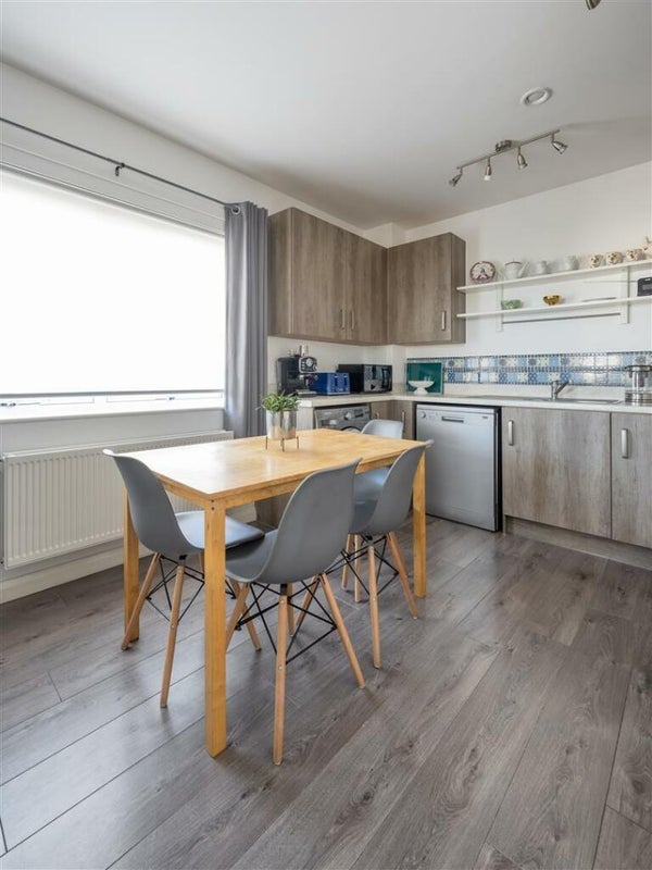 Room Broughton Place in Greater London