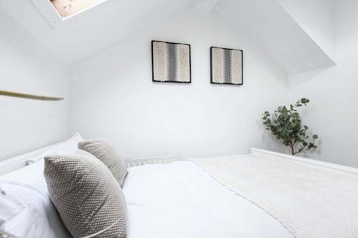 Room Seaford Road in Greater London