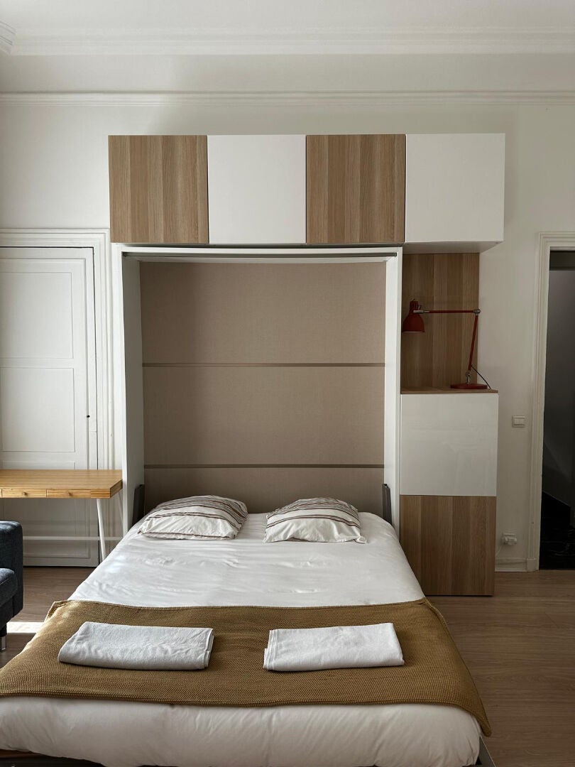 Appartement Place du Père Marcellin Champagnat à Paris