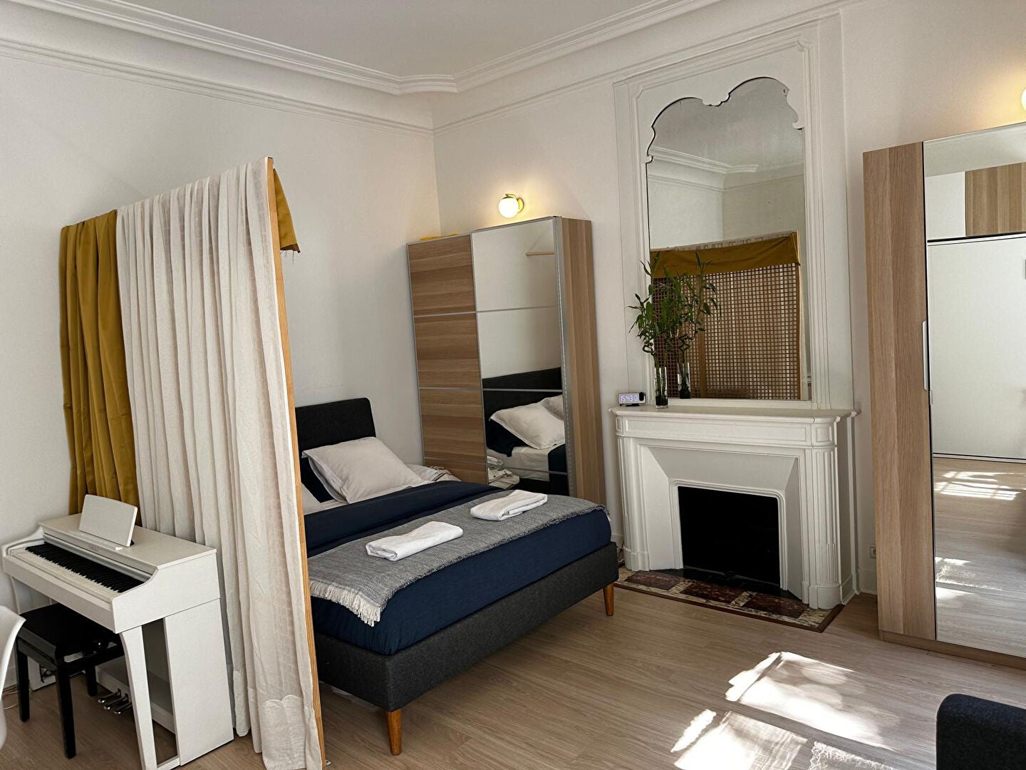 Appartement Place du Père Marcellin Champagnat à Paris