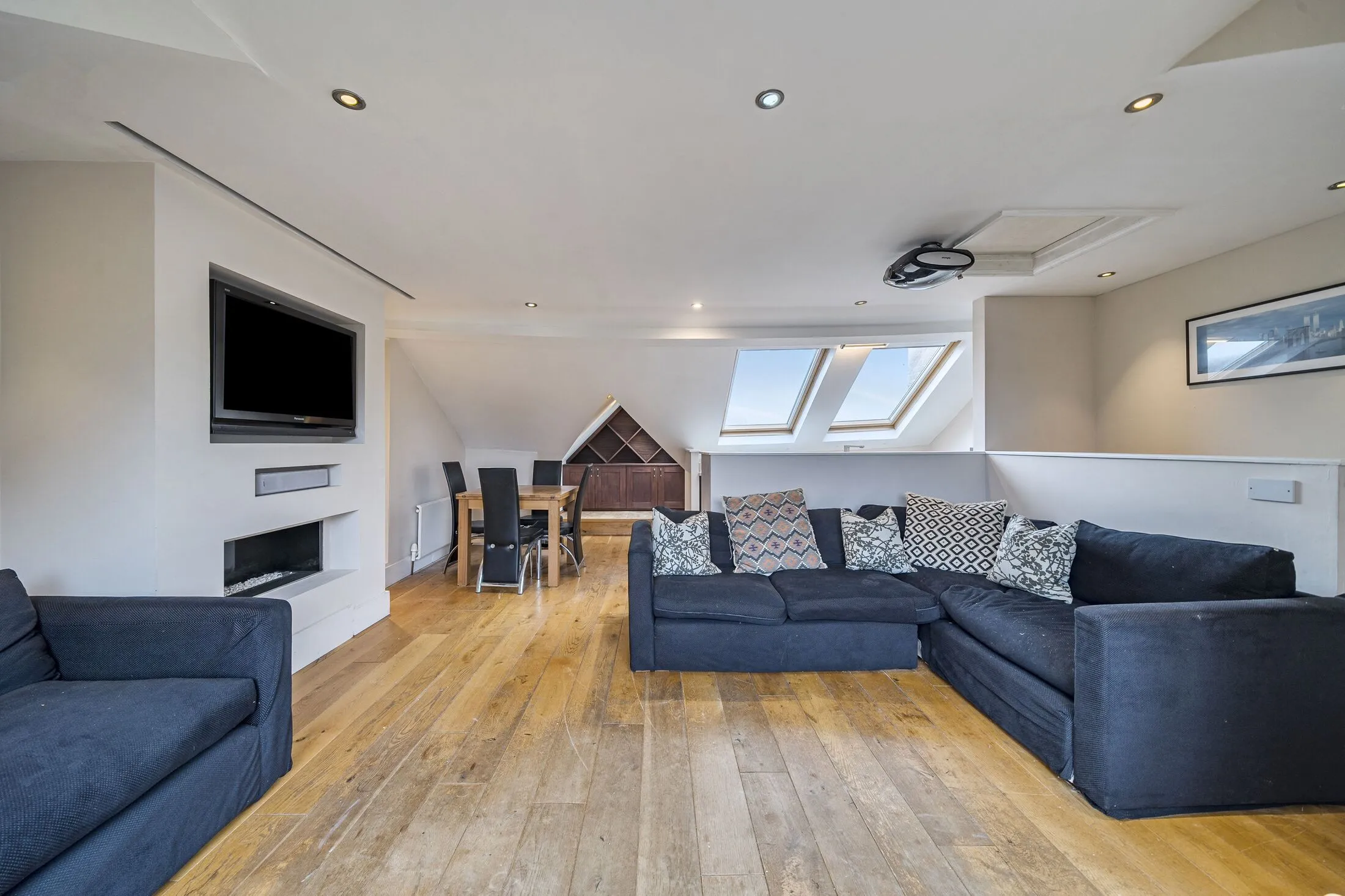 House Goldhurst Terrace in Greater London