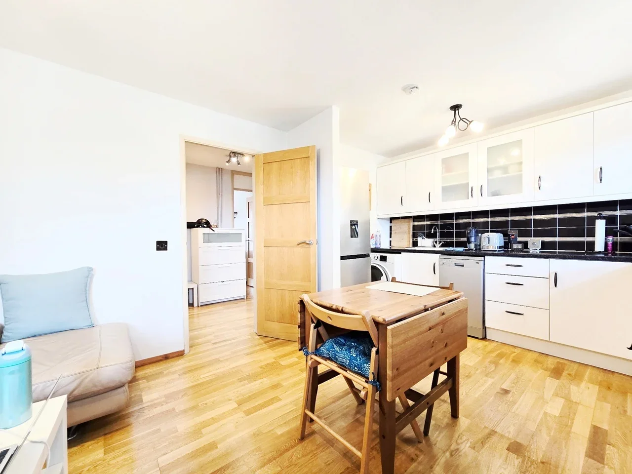 Flat Saltram Close in Greater London