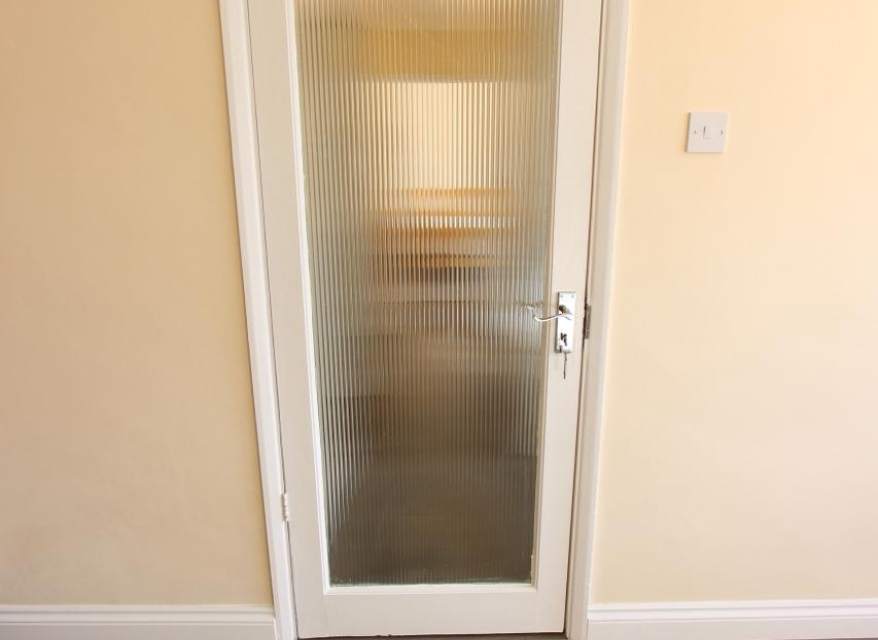 Flat Friern Park in Greater London