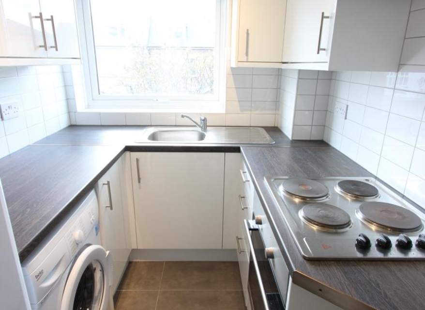 Flat Friern Park in Greater London