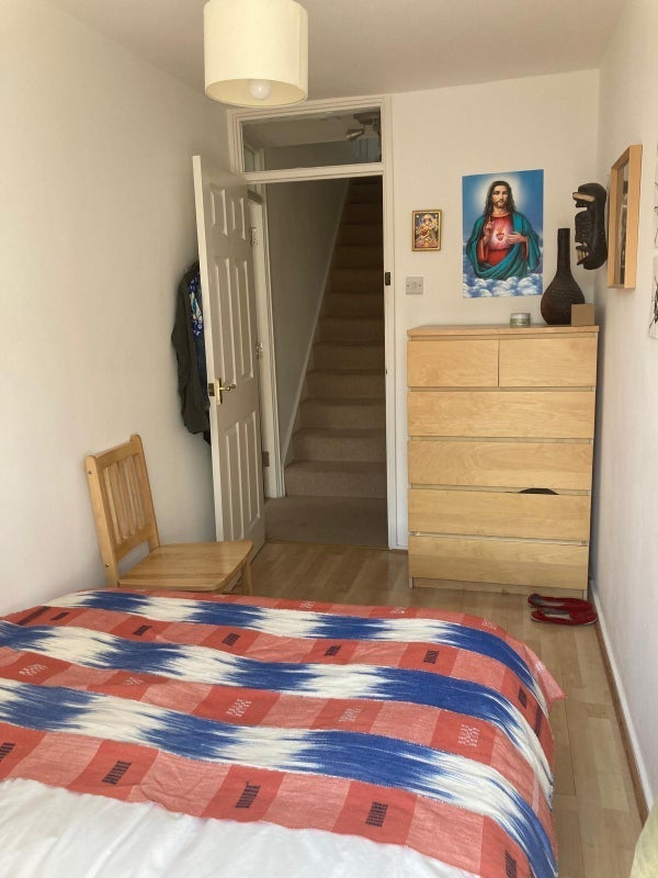 Room St. Paul's Road in Greater London