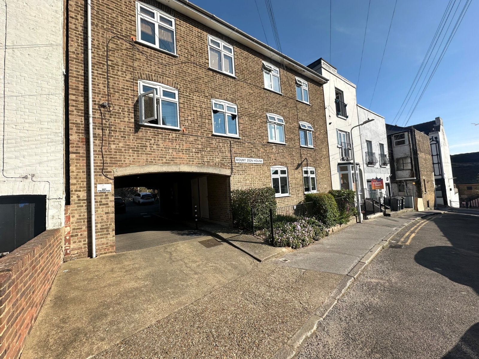 Flat Camden Road in Thanet