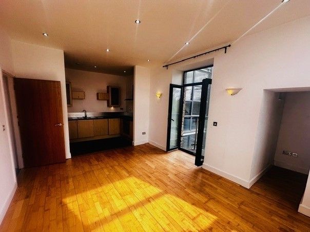 Flat Cavendish Approach in Leeds