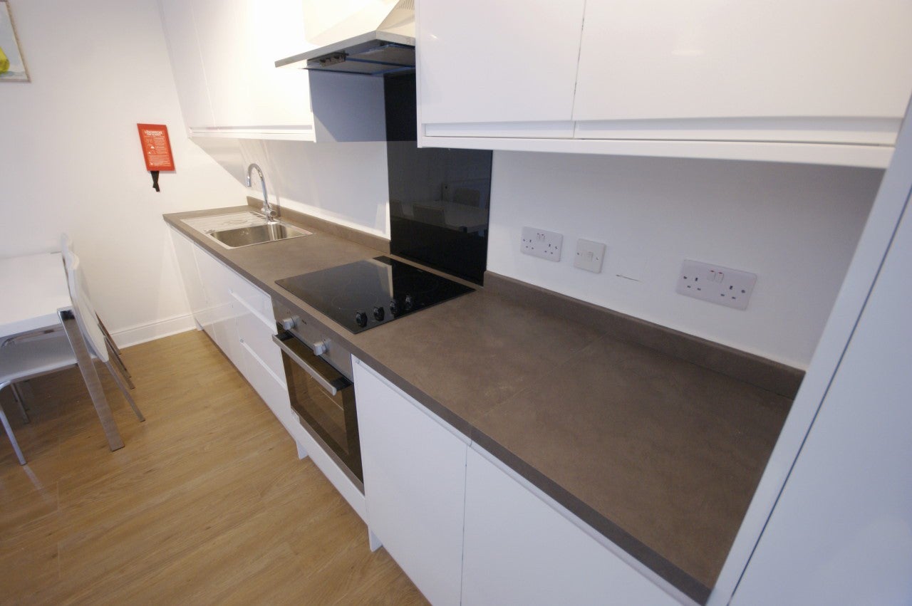 Flat Plender Street in London