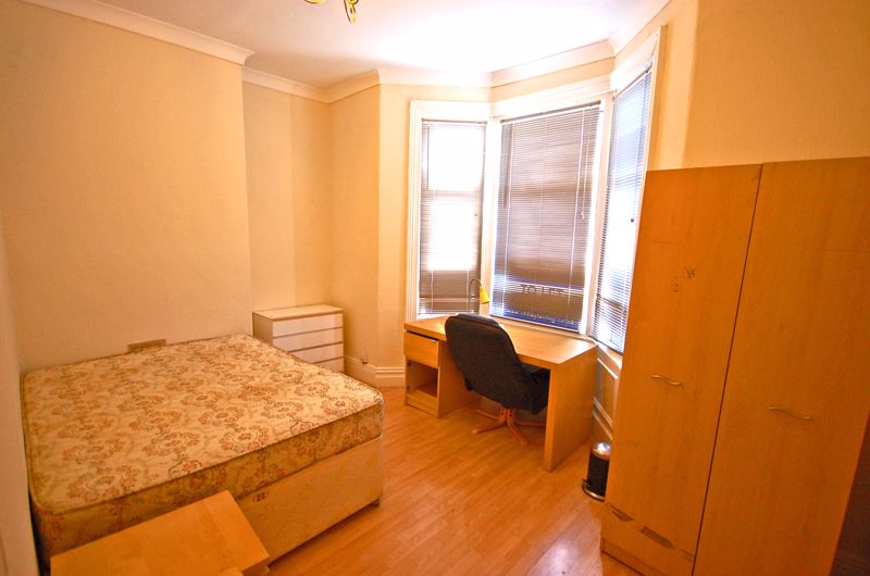 Flat Tavistock Road in Newcastle upon Tyne