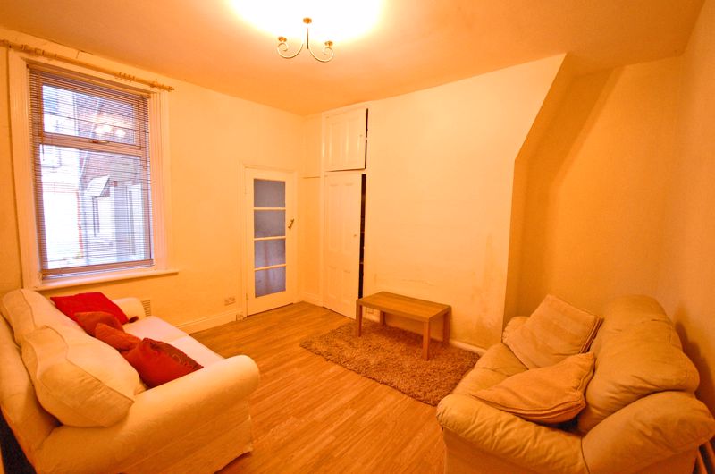 Flat Tavistock Road in Newcastle upon Tyne