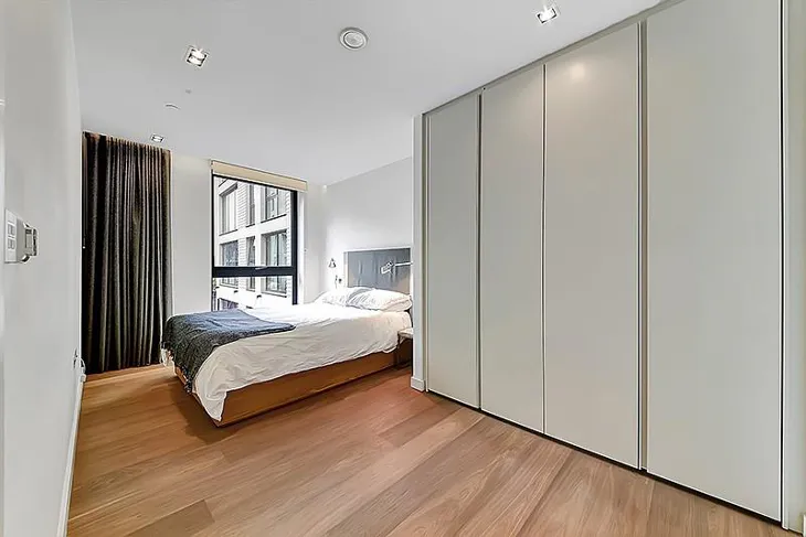 Flat Wollstonecraft Street in Greater London