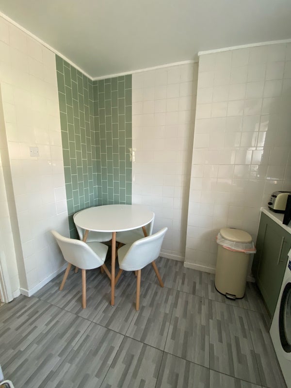 Room Vincent Street in Greater London