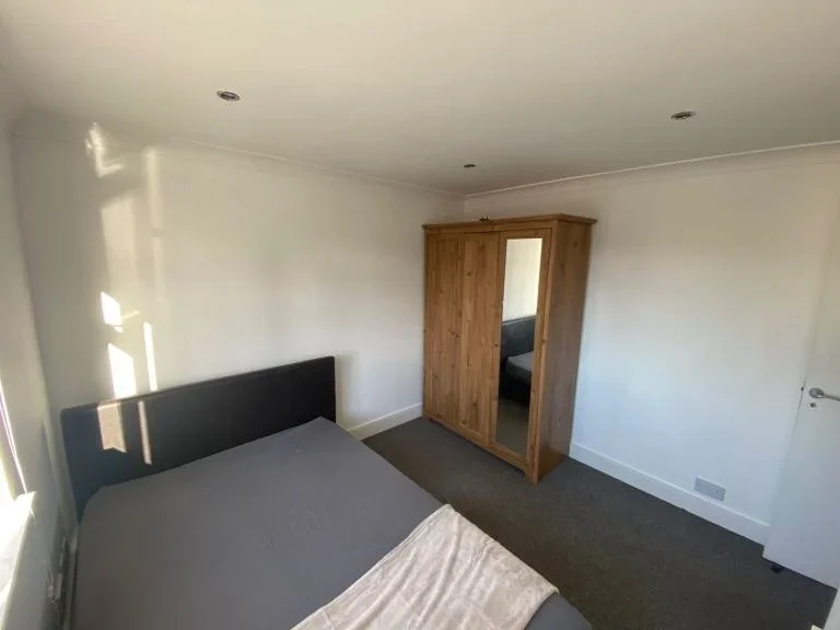 Room Fiveways Corner in Greater London