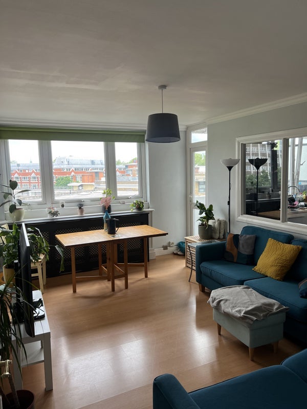 Room St. John Street in Greater London