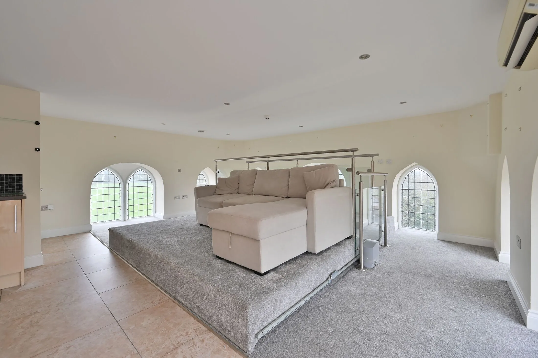 Flat Royal Connaught Drive in Hertsmere