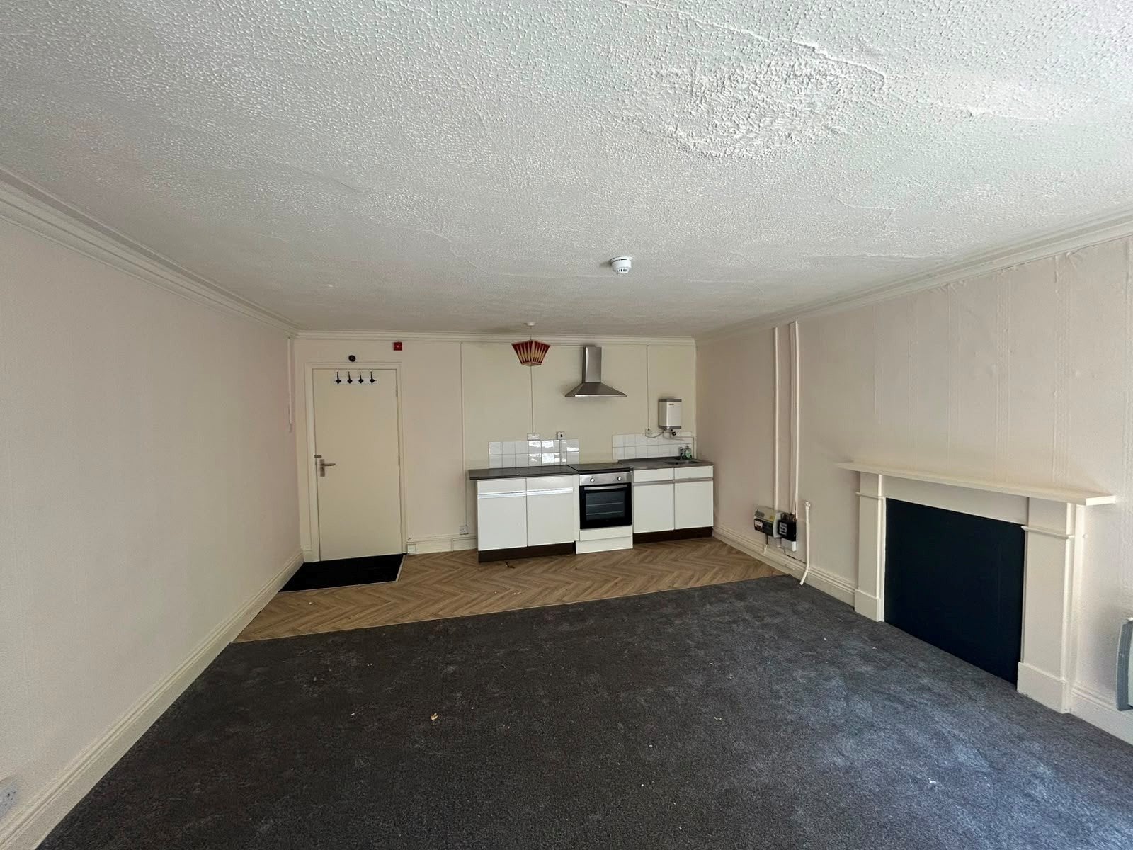 Room Woodland Lane in Leeds