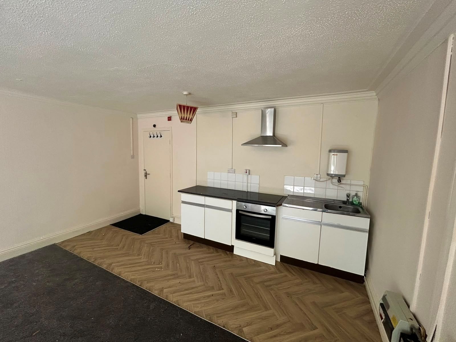 Room Woodland Lane in Leeds