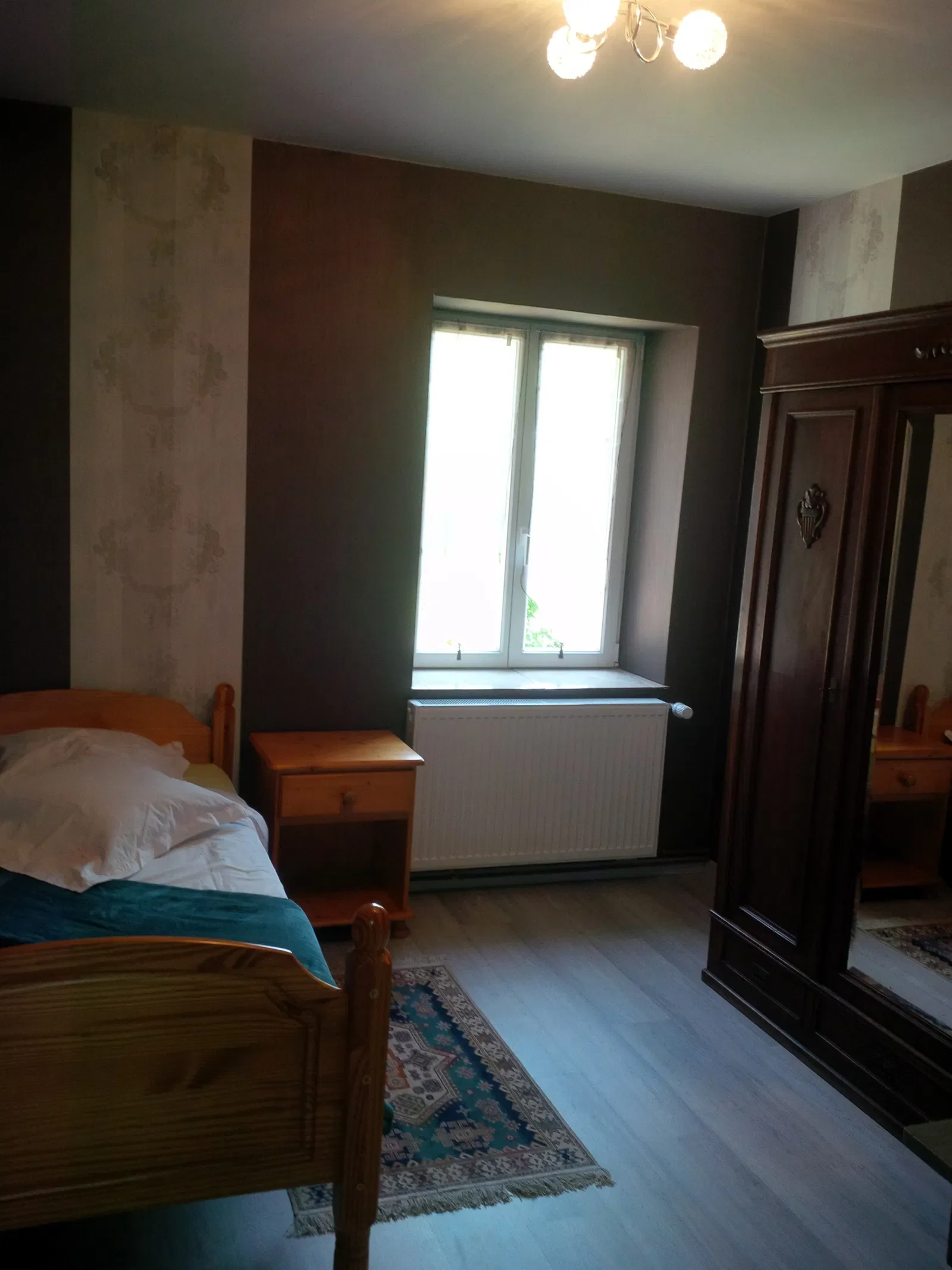Room Rue de Siewiller in Bust