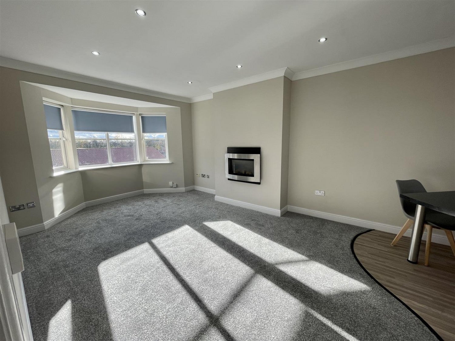 Flat Swain Court in Middleton One Row