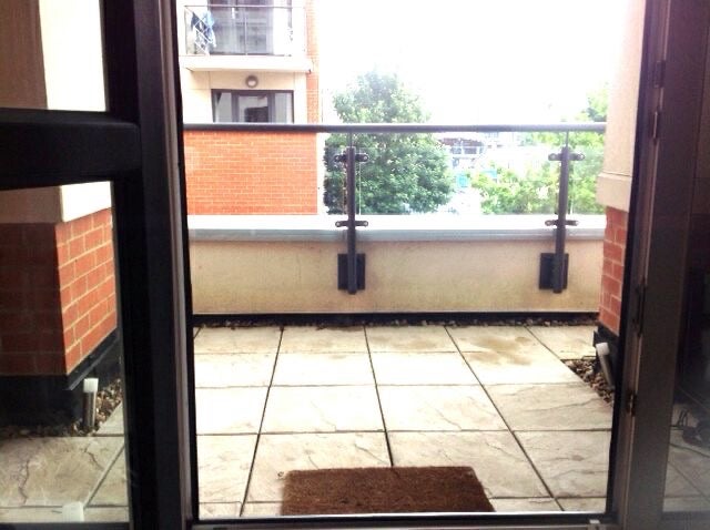 Flat Grays Place in Slough