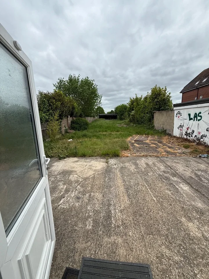 Room Uxbridge Road in Greater London
