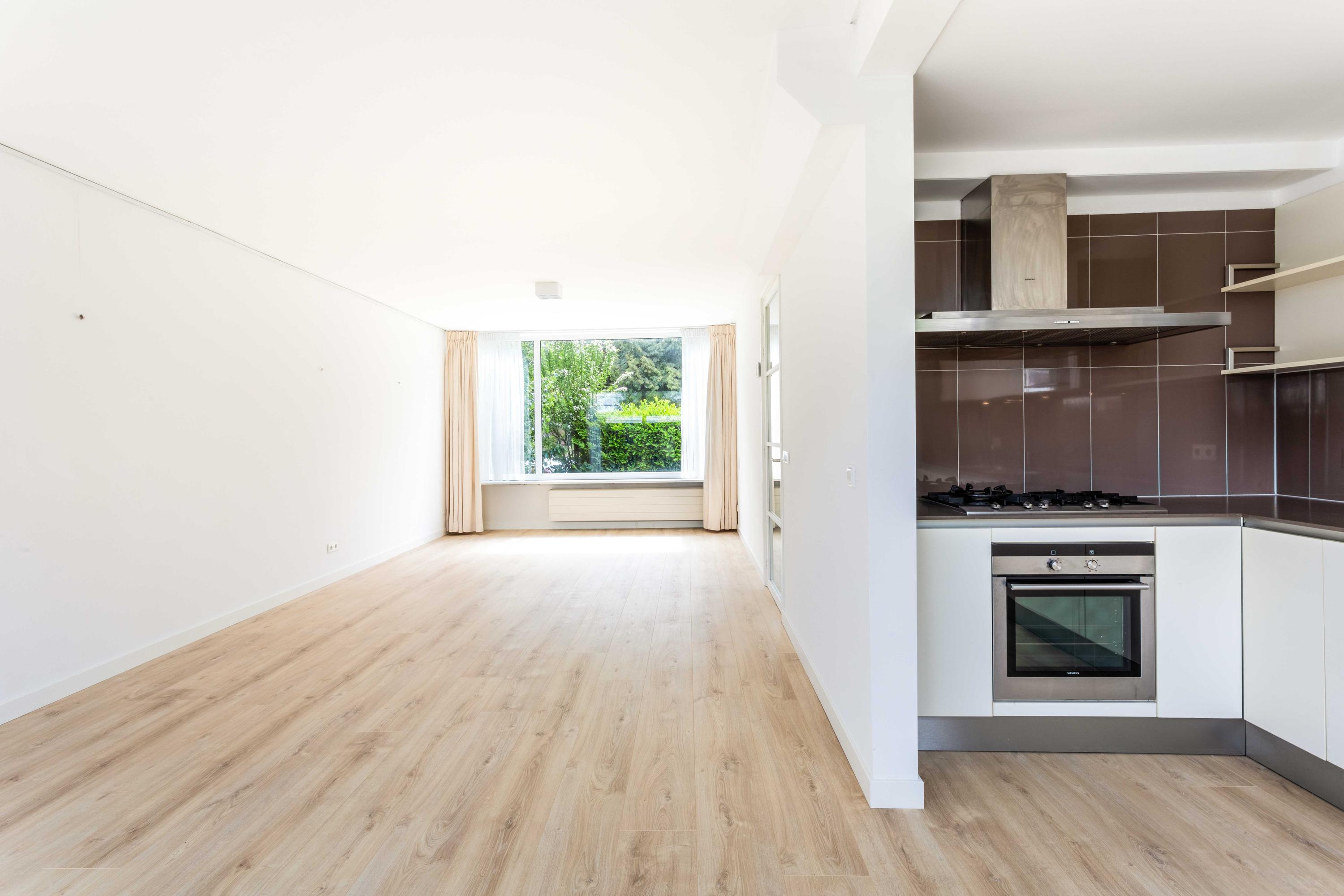 Tussenwoning te huur: Biesbosch 10, Amstelveen