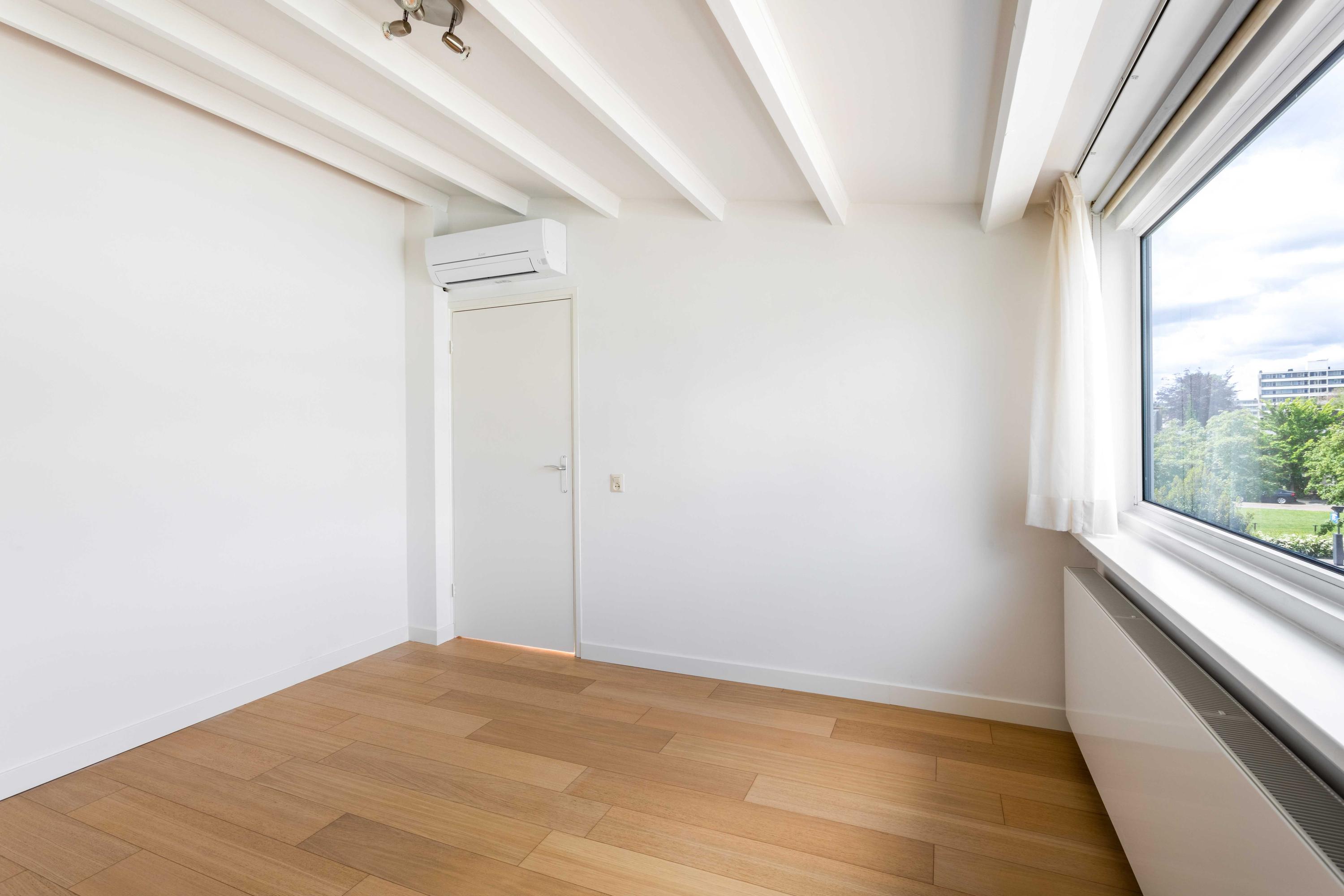 Tussenwoning te huur: Biesbosch 10, Amstelveen