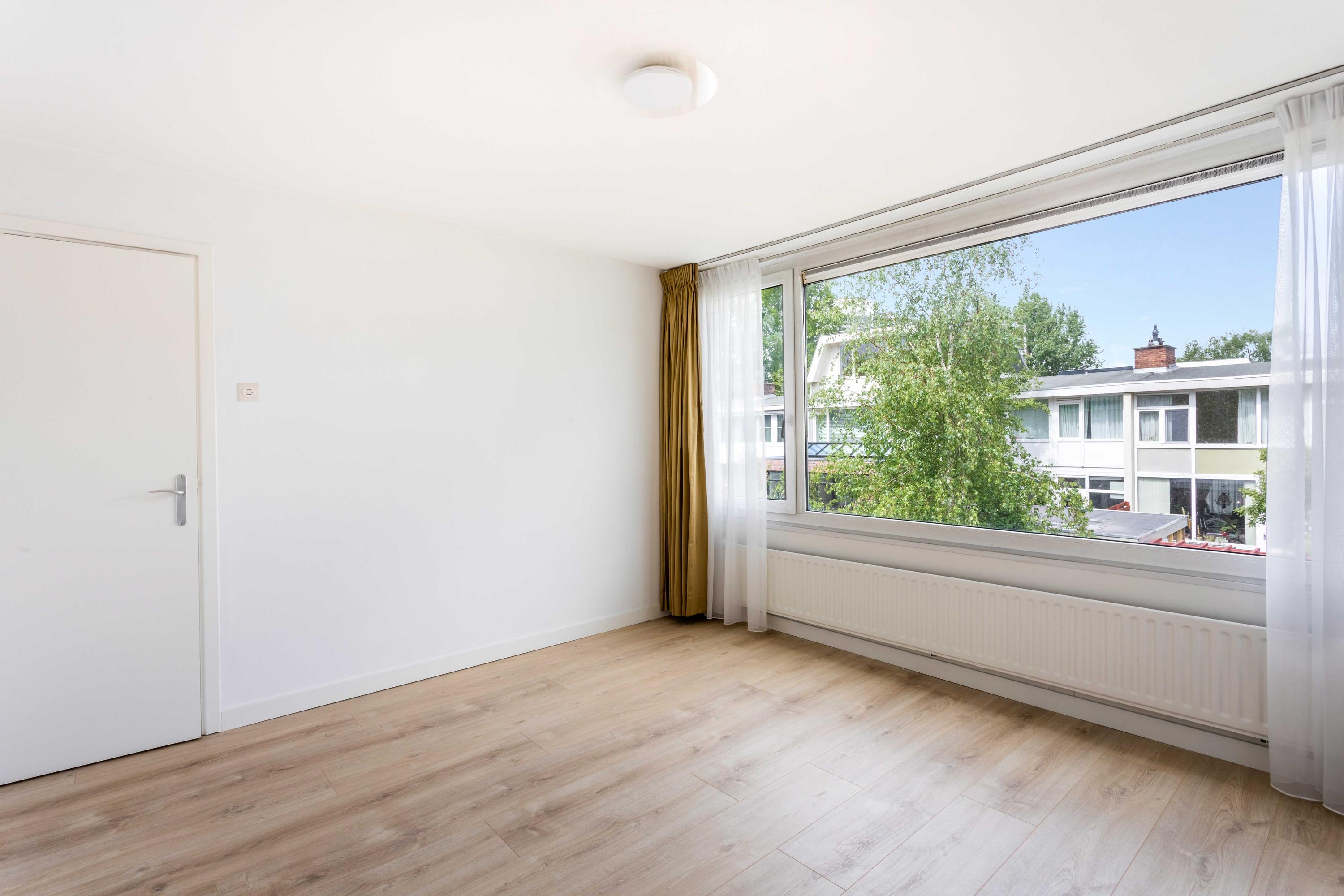 Tussenwoning te huur: Biesbosch 10, Amstelveen