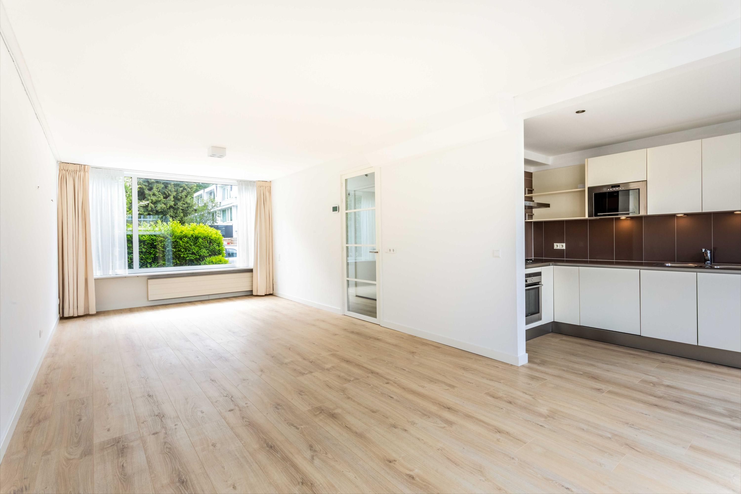 Tussenwoning te huur: Biesbosch 10, Amstelveen
